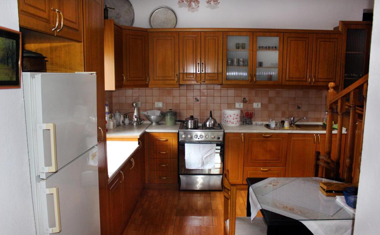 Ferienwohnung Babacari Gjirokastër Exterior foto