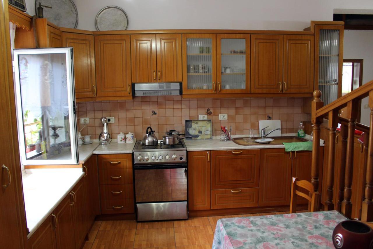 Ferienwohnung Babacari Gjirokastër Exterior foto
